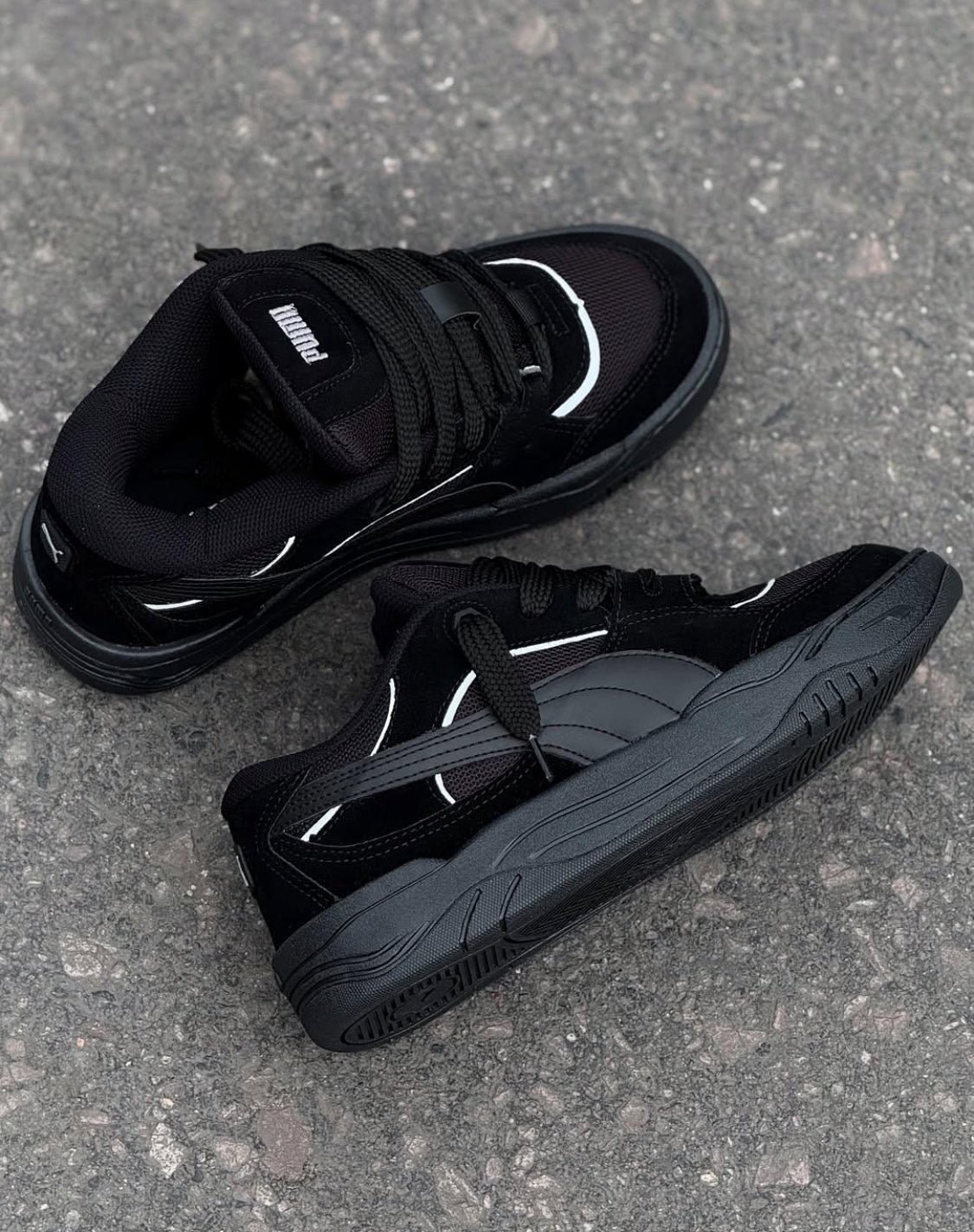 Puma 180 Negras con detalles blancos