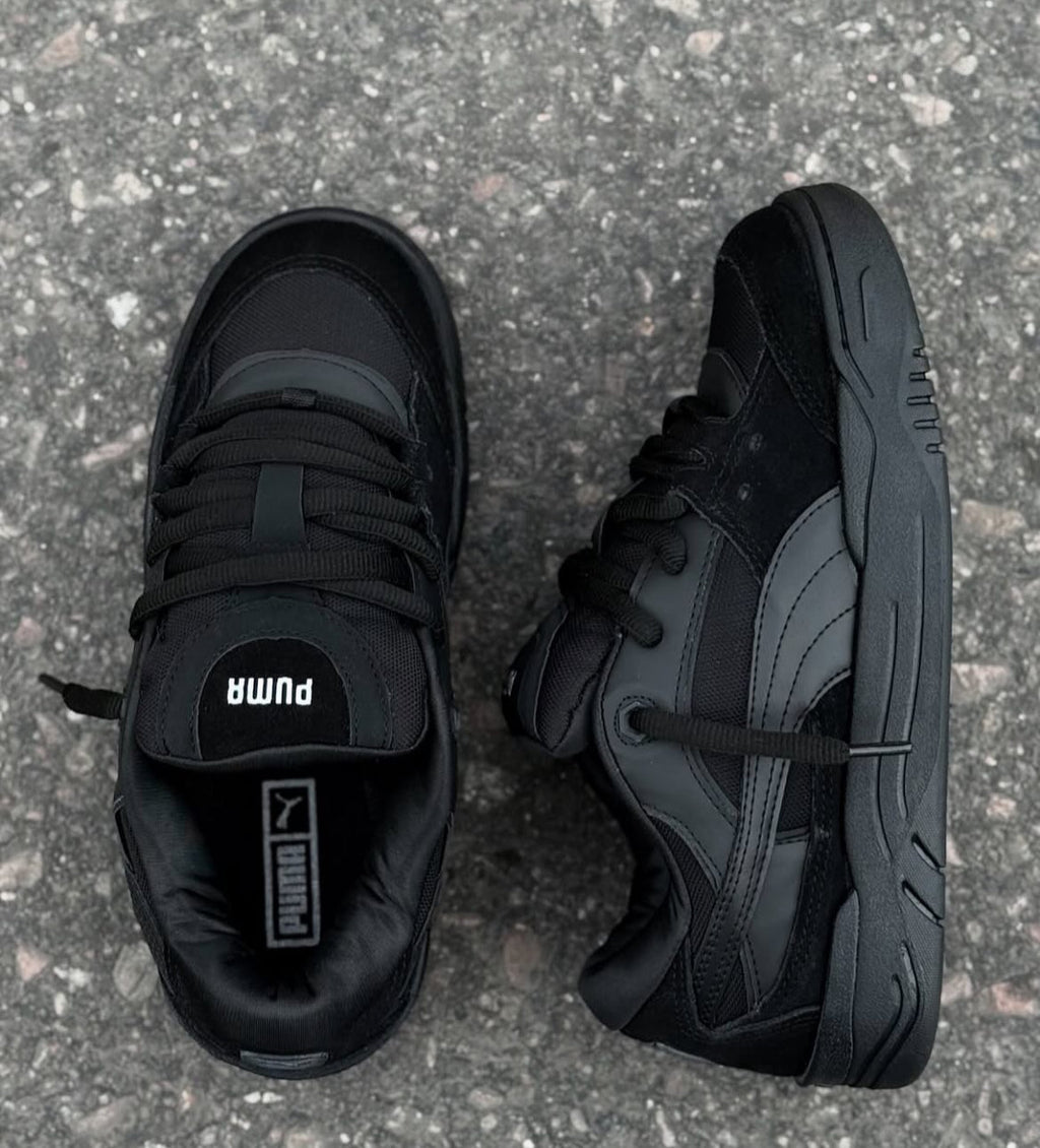 Puma 180 Total Black
